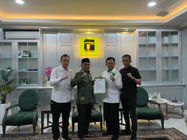 Dapat Dukungan Parpol, Calon Bupati Sumarling Majja Pastikan Tarung Pilkada Kolaka Utara 2024-2029 