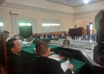 Mantan Bupati Kolut Nur Rahman Hadiri Sidang Perkara Dugaan Korupsi Bandara Lasusua di PN Kendari