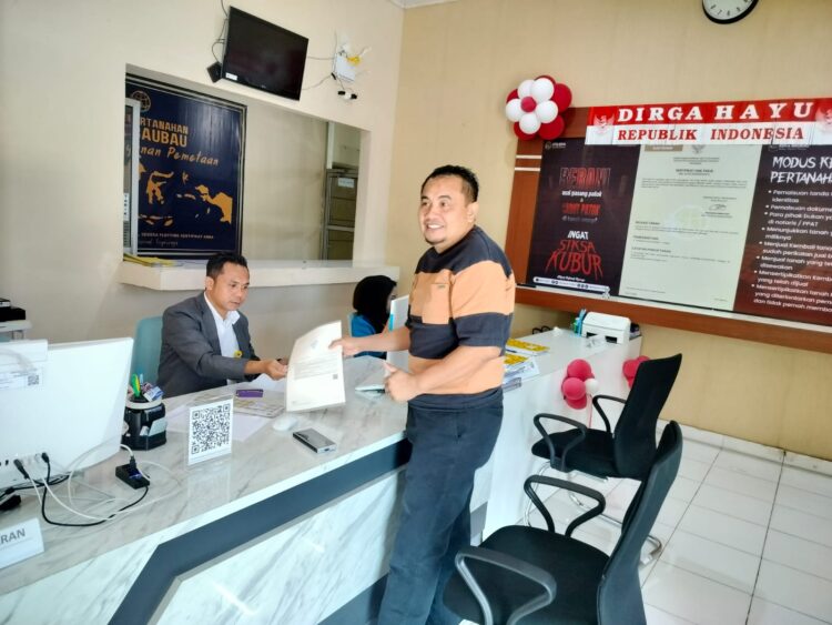 Om Sewang Fasilitasi Pengurusan Sertifikat Tanah di Dapil Dua, Jamin Proses Cepat dan Mudah