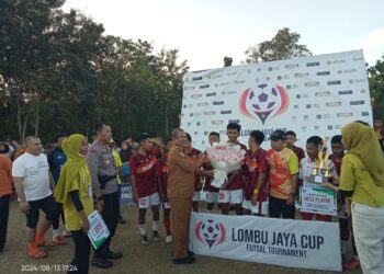 Tutup Turnamen Lombu Jaya Cup I, ini Pesan Sekda Muna Barat 