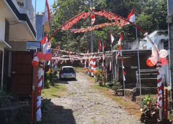 Barang Bekas Warnai Perayaan HUT RI ke-79 di Blok K Griya Darussalam Resort