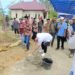 Sudirman Lakukan Peletakan Batu Pertama Pembangunan Masjid di Kompleks Alesowi Kelurahan Alolama