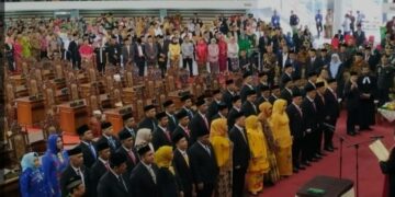 Sah! 45 Anggota DPRD Kota Balikpapan Periode 2024-2029 Resmi Dilantik di BSCC Dome.