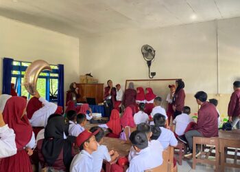 Aksi Nyata Mahasiswa KKN USN Kolaka Lakukan Sosialisasi Stop Bullying di SDN 1 Sabiano 