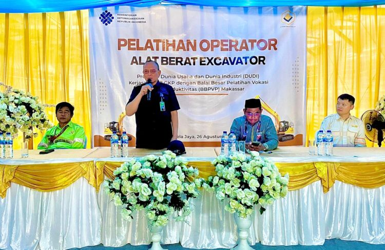 Tingkatkan Keterampilan, BBPVP Makassar Buka Dua Paket Pelatihan Operator Alat Berat Excavator di Kabupaten Konawe Kepulauan