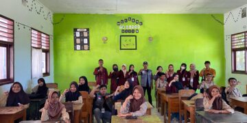 Pengabdian kepada Masyarakat, Mahasiswa KKN USN Kolaka Kampus B Sukses Laksanakan Proker di Desa Watorumbe