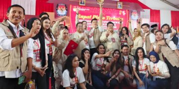 Dua Selebriti Papan Atas Nicky Tirta dan Dirly Ikut Antarkan Paslon Yudhi-Nirna Cabut Nomor Urut Pilwalkot 2024