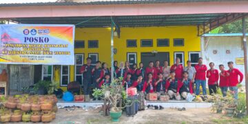 KKN Tematik UHO: Mendorong Inovasi Produk Batako Ramah Lingkungan dan Pemasaran Digital bagi Pengrajin Batako di Moramo Utara