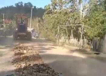 Pembangunan Jalan Rusak Desa Wakadia Mulai Dikerjakan, Berkat Usulan Bachrun