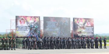 Kapolda Sultra Hadiri Upacara HUT TNI ke – 79: Jadi Cerminan Pentingnya Solidaritas dan Sinergi Antaran TNI, Polri dan Masyarakat
