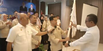 Hasdar Resmi Melantik Pengurus Gapensi Kota Kendari Periode 2024-2029
