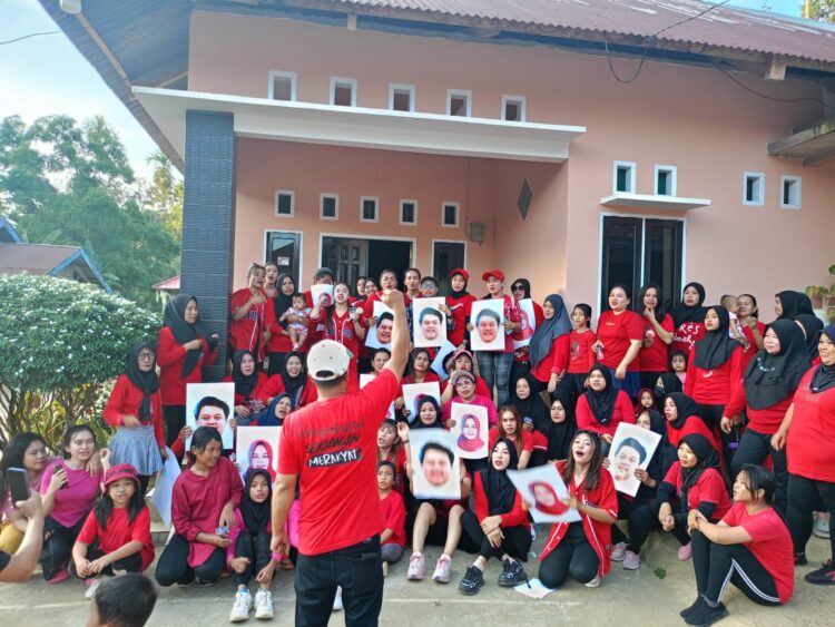 Semarak, Sekawan Manjalita Gelar Pendaftaran Relawan ‘Gemoy Na’ Saat Deklarasi Dukung Yudhi-Nirna