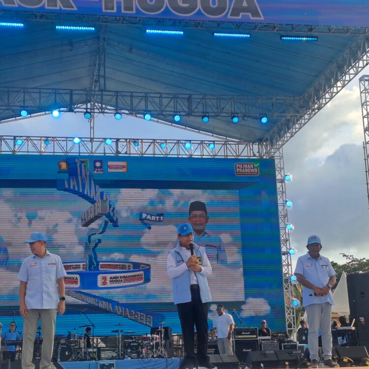 Kampanye Akbar Paslon ASR-Hugua Meriah, Dihadiri Ketum PPP dan Sejumlah Artis Ibukota