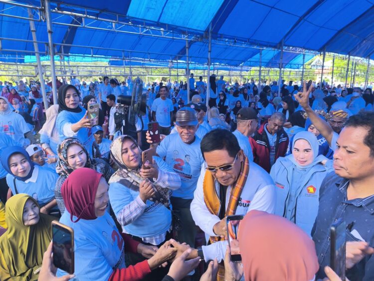 Kampanye di Konsel, Paslon ASR-Hugua Janji Siapkan Lapangan Kerja dan Bantuan Bibit bagi Petani
