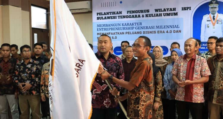 Pelantikan Pengurus Wilayah ISPI Sulawesi Tenggara: Membangun Karakter Entrepreneurship Generasi Milenial di Era 4.0 dan Society 5.0