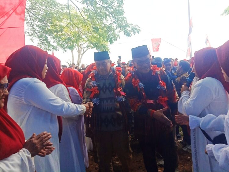 Antusias Masyarakat Lagasa Sambut Paslon BAHTERA, Teriakan Nomor 1 Menang