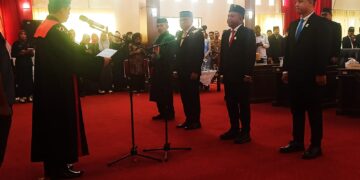 Tiga Pimpinan DPRD Muna Resmi Dilantik untuk Periode 2024–2029