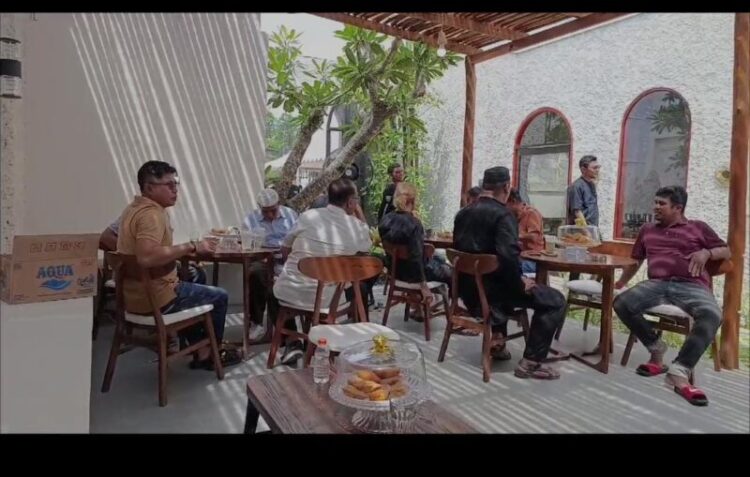 Summer Milenial Coffee, Tempat Nongkrong Baru di Kendari dengan Konsep Unik dan Asyik