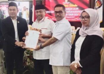 Tok! KPUD Muna Tetapkan Bachrun-Asrafil Sebagai Bupati dan Wakil Bupati Terpilih Pilkada 2024