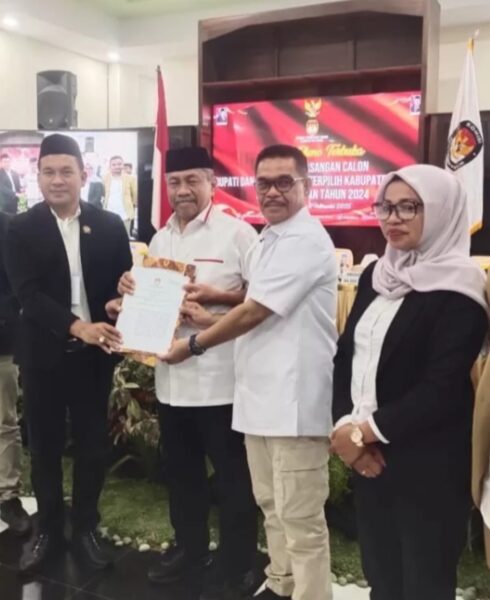 Tok! KPUD Muna Tetapkan Bachrun-Asrafil Sebagai Bupati dan Wakil Bupati Terpilih Pilkada 2024