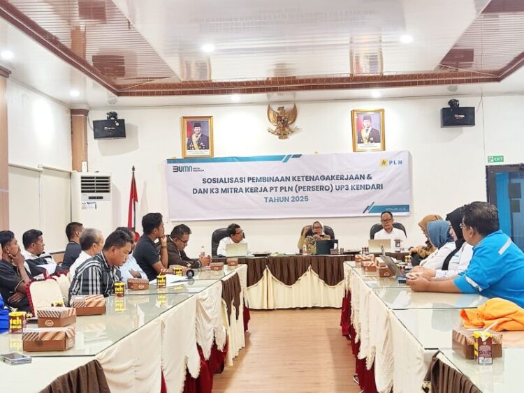 Ingatkan Pentingnya K3 bagi Pegawainya, PLN UP3 Kendari Lakukan Sosialisasi Pembinaan Ketenagakerjaan