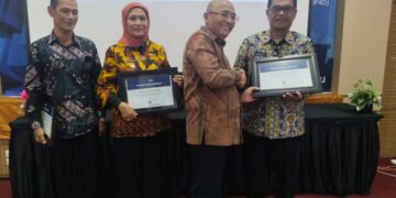 Selamat! Pemkab Muna Raih Penghargaan Dari KPP Bau-bau Atas Setoran Pajak Terbesar