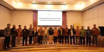 Komisi XII DPR RI Lakukan Kunker ke Wilayah Kerja PLN Sulselrabar UP3 Kendari, Pastikan Kelistrikan Jelang Idulfitri 1446 H Aman