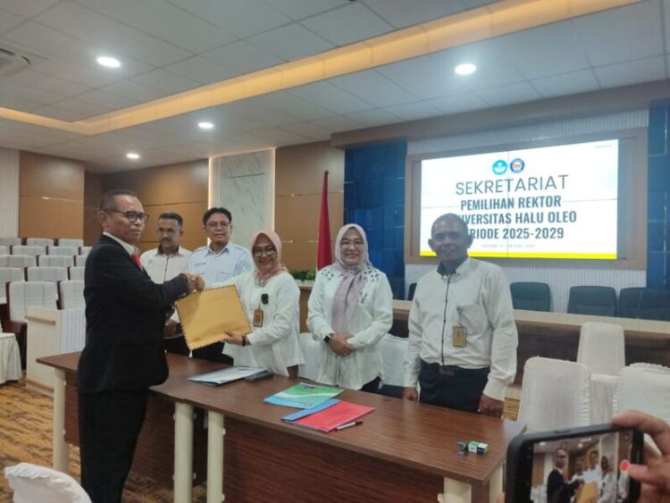 Jadi Pendaftar Keempat Balon Rektor, Prof Edy Karno Usung Tagline ‘Asta Cita UHO yang Bersinergi’