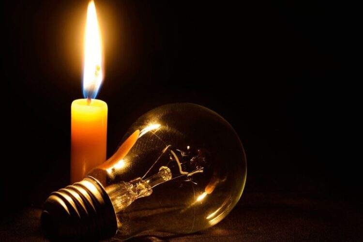 Warga Resah dan Kesal, Lampu PLN Padam Setiap Malam