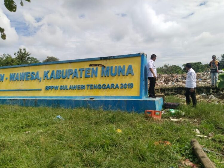 Tangani Persoalan Sampah, Wabub Muna Tinjau Langsung Kondisi TPA Sidodadi