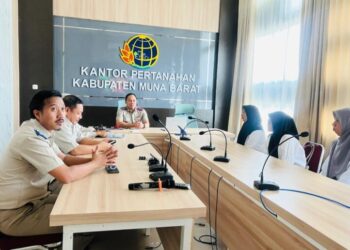 Berikan Pengarahan Kepada CPNS Baru, Kepala Kantor Pertanahan Mubar : Wujudkan Pelayanan Yang Optimal