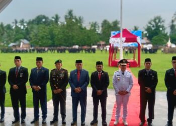 Jadi Inspektur Upacara di HUT Bhayangkara Ke-79, Bupati Mubar La Ode Darwin Apresiasi Kinerja Polri