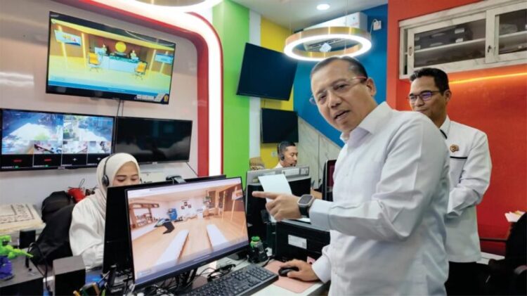 Tinjau Kantah Virtual Kota Tangerang, Staf Ahli Bidang IT Kementrian ATR/BPN : Mengesankan dan Lengkap