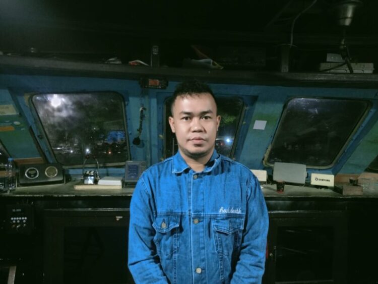 Inilah Sosok Nahkoda Kapal Penumpang Aksar Saputra 08, Antara Lautan dan Tanggung Jawab