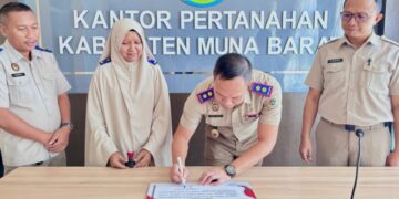 Kantah Mubar Tandatangani Maklumat Pelayanan, Edison : Wujud Komitmen Dalam Memberikan Pelayanan Yang Transparan dan Akuntabel