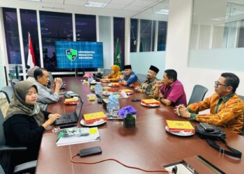 TRAVEL JOURNALISM OLEH DR. H. AZHARI, S.STP., M.Si : JELAJAH IBUKOTA UNTUK BUTENG YANG LEBIH BAIK 
