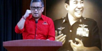 Solid! Hasto Kristiyanto Jabat Sekjen PDIP Lagi