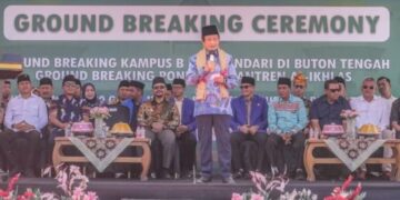 Dr. Azhari Gerak Cepat Berikan Bukti, Wujudkan Kota Santri di Buton Tengah