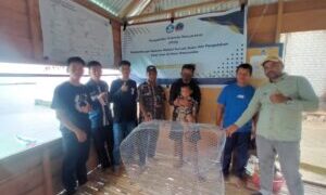 Tim PKM Dosen USN Kolaka Laksanakan Program Pemberdayaan Tentang Pemanfaatan Bubu Ramah Lingkungan dan Pelatihan Olahan Abon Ikan Sebagai Bagian Dari Strategi Mendukung Implementasi Ekonomi Biru di Wilayah Pesisir Desa Watorumbe