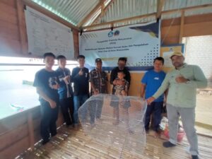 Tim PKM Dosen USN Kolaka Laksanakan Program Pemberdayaan Tentang Pemanfaatan Bubu Ramah Lingkungan dan Pelatihan Olahan Abon Ikan Sebagai Bagian Dari Strategi Mendukung Implementasi Ekonomi Biru di Wilayah Pesisir Desa Watorumbe