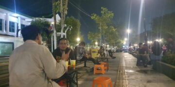 Pematang jalan mtq kendari, Tempat Nongkrong Asik Warga kendari.