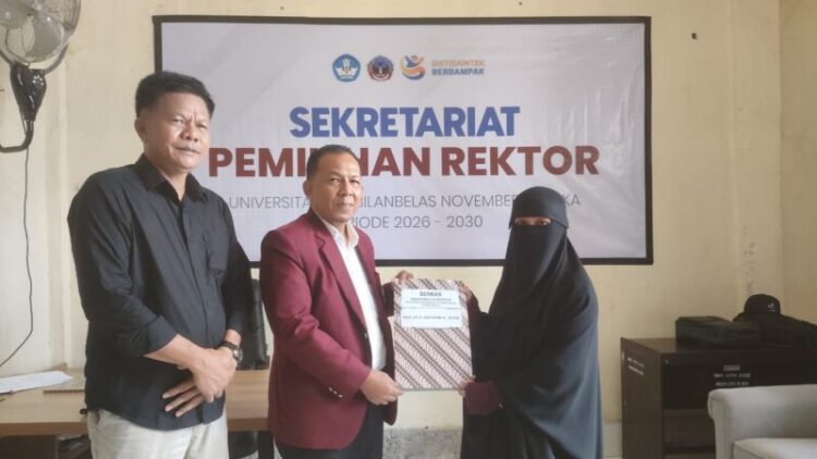 Sang Profesor Lanjut Hibahkan Hidup untuk USN Kolaka