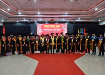 Orasi Ilmiah dan Pengukuhan Guru Besar Prof. Dr. H. NUR IHSAN HL,M.HUM