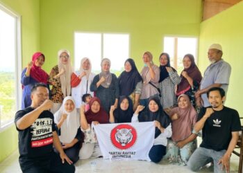 Gempar ! Partai rakyat indonesia Percayakan Perempuan Muda Konawe Utara Pimpin DPC PRI