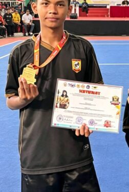 Tampil Gemilang Rafa juliansyah Al Farabi Persembahkan Medali  untuk sultra