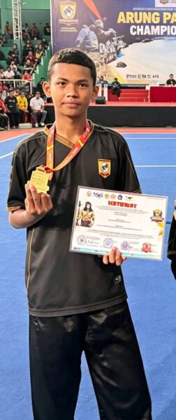 Tampil Gemilang Rafa juliansyah Al Farabi Persembahkan Medali untuk sultra